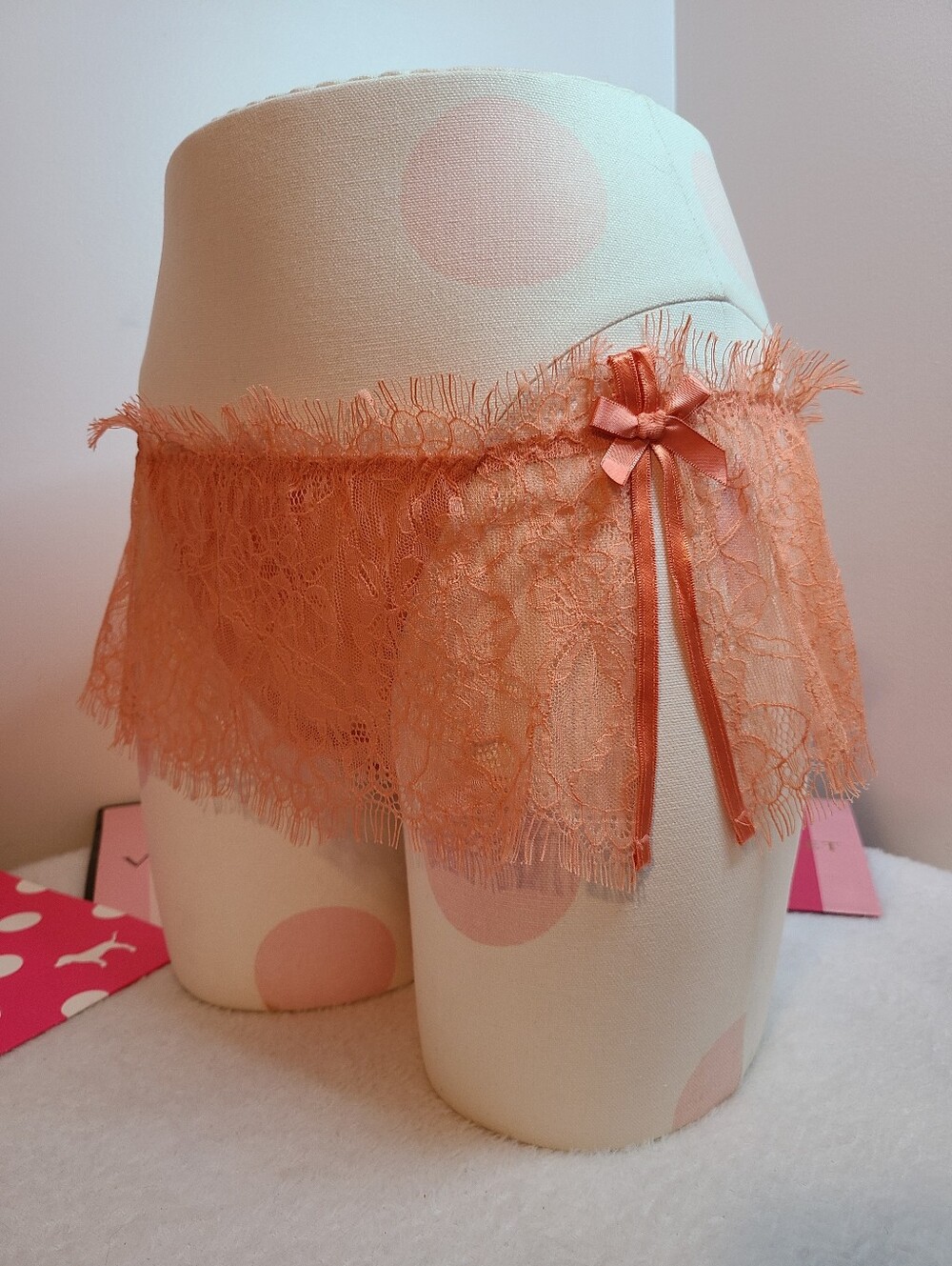 Vintage Y2K VS Very Sexy Eyelash Lace Skirted Thong Panty Size M